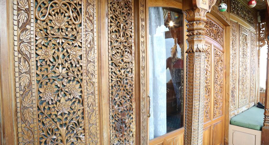 S. Shabash Houseboat, Srinagar 3